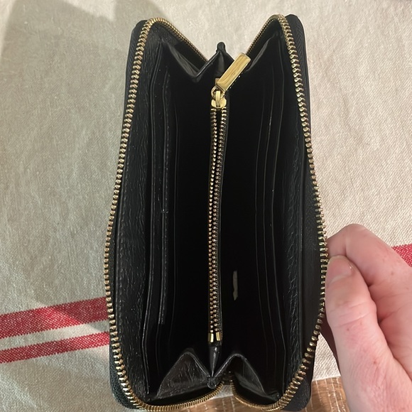 Tory Burch Wallet - Picture 3 of 4